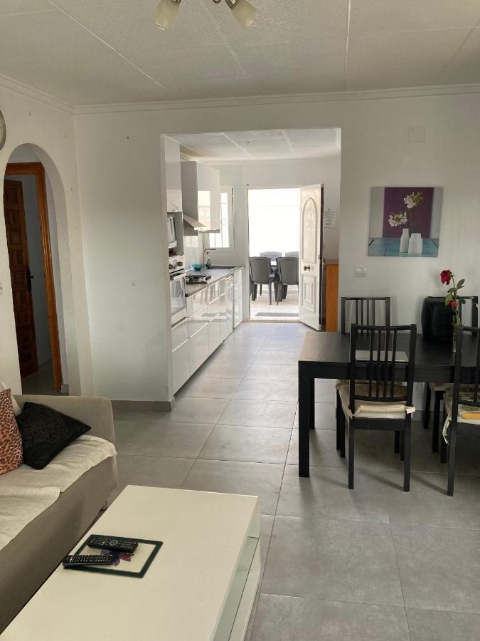 Detached Extended Lola Villa La Marina Luaran gambar
